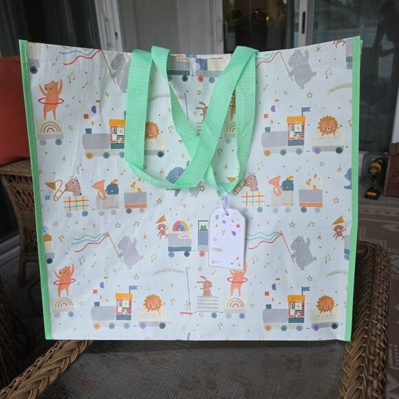 Baby Shower Gift Bag New‎ Shopping Reusable Large Tote Zoo Animals Playing Train - Picture 1 of 11